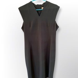 MM Lafleur aditi v neck dress